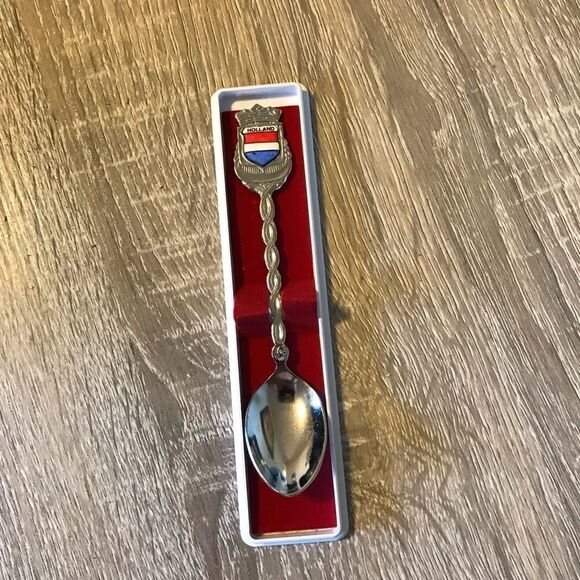 VINTAGE European collector spoons - Picture 7 of 7